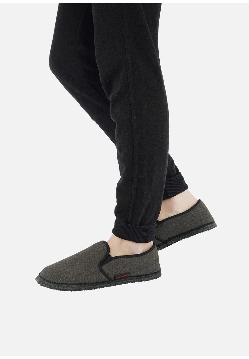 Giesswein BERLIN - Hausschuh - Anthrazit 1 Giesswein BERLIN - Hausschuh - Anthrazit