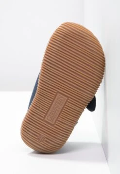 Giesswein STRASS SLIM FIT - Hausschuh - Dunkelblau 10 Giesswein STRASS SLIM FIT - Hausschuh - Dunkelblau -Angebote Giesswein Store 607b5e52cb5847d78cc14174e4d81d9f