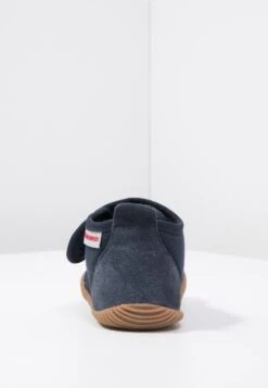 Giesswein STRASS SLIM FIT - Hausschuh - Dunkelblau 9 Giesswein STRASS SLIM FIT - Hausschuh - Dunkelblau -Angebote Giesswein Store aef041279de040ceafe7b0e4cc84d735