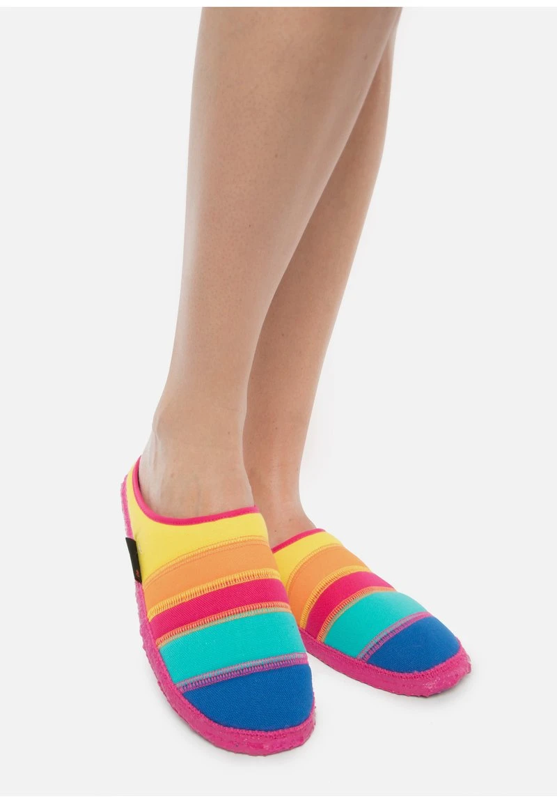 Giesswein AZUSA - Hausschuh - Berry 1 Giesswein AZUSA - Hausschuh - Berry